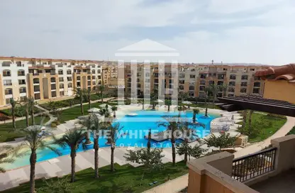 Apartment - 3 Bedrooms - 3 Bathrooms for sale in Stone Residence - 5th Settlement Compounds - The 5th Settlement - New Cairo City - Cairo