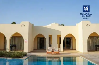 Chalet - 2 Bedrooms - 2 Bathrooms for sale in Harmony Makadi Bay Resort - Makadi - Hurghada - Red Sea