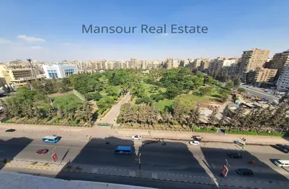 Apartment - 4 Bedrooms - 3 Bathrooms for sale in Makram Ebeid St. - 6th Zone - Nasr City - Cairo