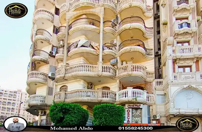 Apartment - 3 Bedrooms - 2 Bathrooms for sale in Mohamed Fawzy Moaz St. - Smouha - Hay Sharq - Alexandria