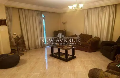 Apartment - 3 Bedrooms - 2 Bathrooms for sale in West Arabella - 5th Settlement Compounds - The 5th Settlement - New Cairo City - Cairo