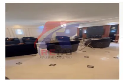 Apartment - 4 Bedrooms - 3 Bathrooms for sale in Mohamed Mandour St. - 1st Zone - Nasr City - Cairo