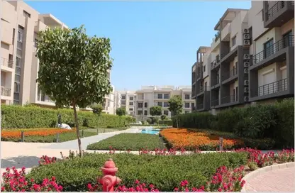 Apartment - 3 Bedrooms - 3 Bathrooms for sale in Moon Residences - Fifth Square - The 5th Settlement - New Cairo City - Cairo