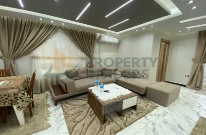 Apartment - 3 Bedrooms - 3 Bathrooms for rent in Nablus St. - Mohandessin - Giza