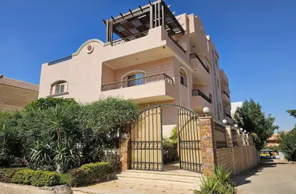 Duplex - 3 Bedrooms - 3 Bathrooms for rent in Shorouk City - Cairo