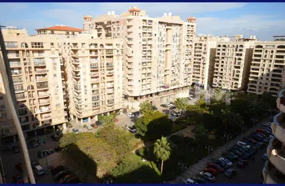 Apartment - 2 Bedrooms - 2 Bathrooms for rent in Smouha Square - Smouha - Hay Sharq - Alexandria