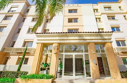 Apartment - 3 Bedrooms - 3 Bathrooms for rent in The Fourteen Golf Residences - Uptown Cairo - Mokattam - Cairo