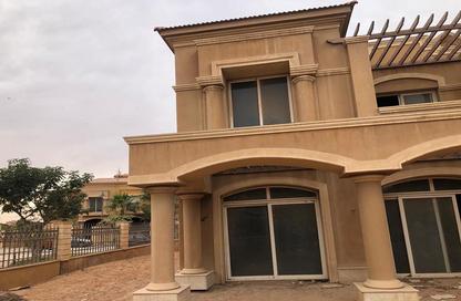 Villa - 4 Bedrooms - 3 Bathrooms for sale in Royal Meadows - Sheikh Zayed Compounds - Sheikh Zayed City - Giza