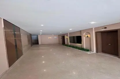 Apartment - 1 Bedroom - 1 Bathroom for sale in Village West - Sheikh Zayed Compounds - Sheikh Zayed City - Giza