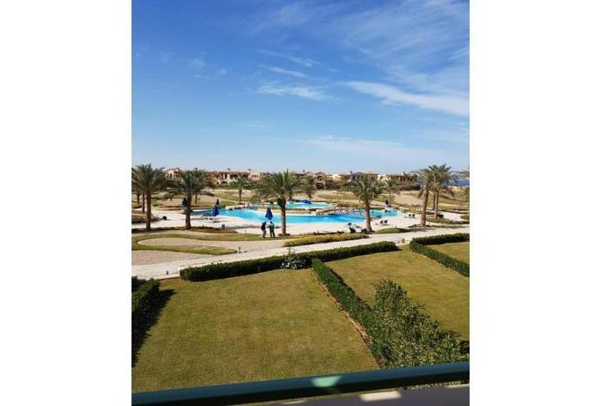 Chalet - 3 Bedrooms - 2 Bathrooms for sale in La Vista Topaz - La Vista - Al Ain Al Sokhna - Suez