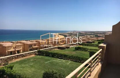 Chalet - 2 Bedrooms - 2 Bathrooms for sale in Telal Al Sokhna - Al Ain Al Sokhna - Suez