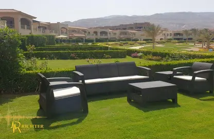 Chalet - 4 Bedrooms - 2 Bathrooms for sale in La Vista Topaz - La Vista - Al Ain Al Sokhna - Suez