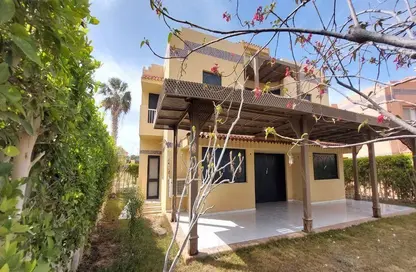 Villa - 5 Bedrooms - 4 Bathrooms for sale in Ghazala Bay - Qesm Ad Dabaah - North Coast