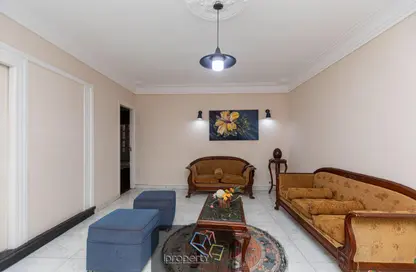 Apartment - 4 Bedrooms - 1 Bathroom for rent in Abo Qir St. - Sporting - Hay Sharq - Alexandria