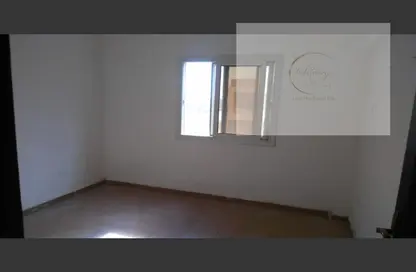 Apartment - 3 Bedrooms - 2 Bathrooms for sale in Nour Al Hoda St. - 9th District - Obour City - Qalyubia