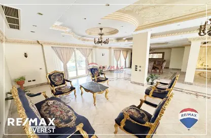 Villa - 4 Bedrooms - 5 Bathrooms for rent in Rawda - Al Wahat Road - 6 October City - Giza