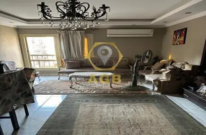 Apartment - 3 Bedrooms - 1 Bathroom for sale in Al Shahid Al Mokadem Ahmed Zaki St. - Roxy - Heliopolis - Masr El Gedida - Cairo