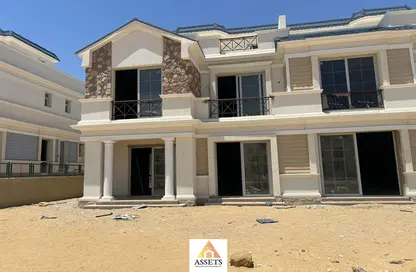 Townhouse - 3 Bedrooms - 5 Bathrooms for sale in Mountain View iCity - 5th Settlement Compounds - The 5th Settlement - New Cairo City - Cairo