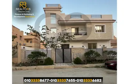 Villa - 7 Bedrooms - 5 Bathrooms for sale in Palm Villa - Al Wahat Road - 6 October City - Giza