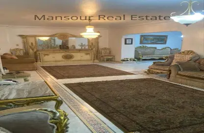 Apartment - 4 Bedrooms - 3 Bathrooms for sale in Al Selehdar St. - Roxy - Heliopolis - Masr El Gedida - Cairo