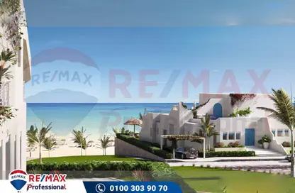 Chalet - 2 Bedrooms - 2 Bathrooms for sale in Jefaira - Ras Al Hekma - North Coast