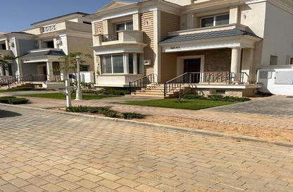 Villa - 4 Bedrooms - 4 Bathrooms for sale in Mountain View Chill Out Park - Northern Expansions - 6 October City - Giza