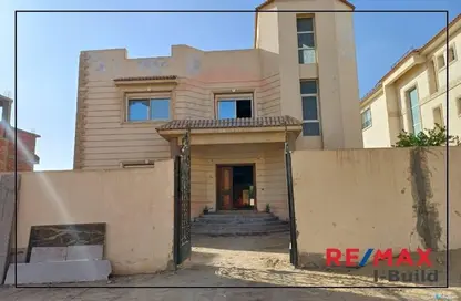 Villa - 4 Bedrooms - 4 Bathrooms for sale in Golf City - Obour City - Qalyubia