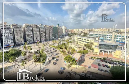 Apartment - 6 Bedrooms - 2 Bathrooms for rent in Abo Qir St. - Glim - Hay Sharq - Alexandria