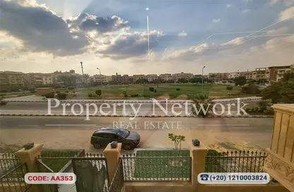 Apartment - 3 Bedrooms - 3 Bathrooms for sale in Lake View Residence - 5th Settlement Compounds - The 5th Settlement - New Cairo City - Cairo