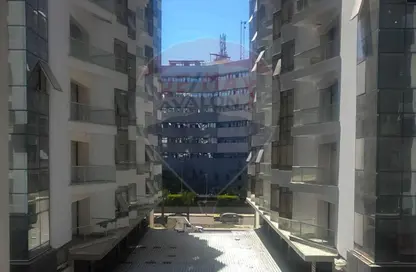 Apartment - 2 Bedrooms - 2 Bathrooms for sale in 14th of May Bridge - Smouha - Hay Sharq - Alexandria