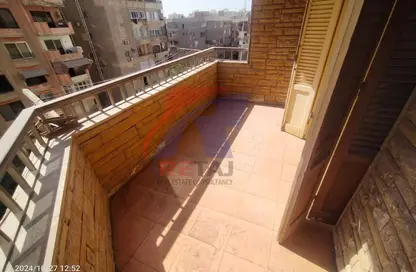 Apartment - 3 Bedrooms - 3 Bathrooms for sale in Saeed Zakaria St. - Al Sefarat District - Nasr City - Cairo