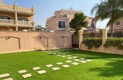 Townhouse - 5 Bedrooms - 6 Bathrooms for sale in Madinaty - Cairo