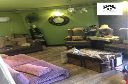 Apartment - 3 Bedrooms - 1 Bathroom for sale in Port Said St. - Al Eini - El Sayeda Zainab - Cairo