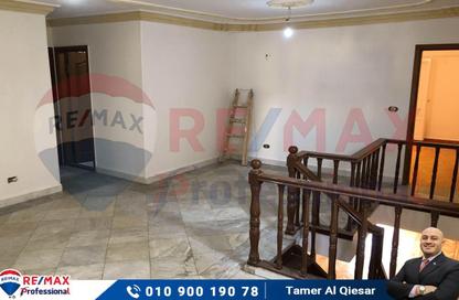 Duplex - 3 Bedrooms - 3 Bathrooms for sale in Mohamed Bahaa Al Din Al Ghouri St. - Smouha - Hay Sharq - Alexandria