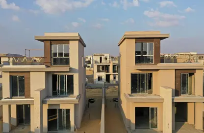 Apartment - 2 Bedrooms - 2 Bathrooms for sale in Vye Sodic - New Zayed City - Sheikh Zayed City - Giza