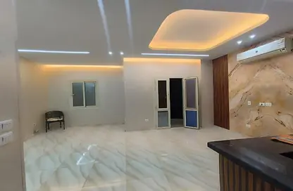 Apartment - 3 Bedrooms - 2 Bathrooms for sale in 1st District - Sheikh Zayed City - Giza