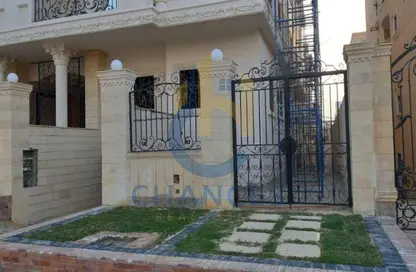 Duplex - 3 Bedrooms - 2 Bathrooms for sale in Al Narges 2 - Al Narges - New Cairo City - Cairo