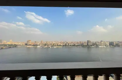 Apartment - 4 Bedrooms - 5 Bathrooms for sale in Nile Corniche St. - Garden City - Cairo