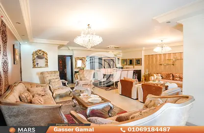 Apartment - 3 Bedrooms - 2 Bathrooms for sale in Sidi Gaber - Hay Sharq - Alexandria