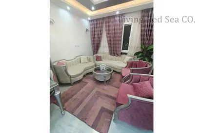 Apartment - 3 Bedrooms - 2 Bathrooms for sale in Al Ahyaa District - Hurghada - Red Sea