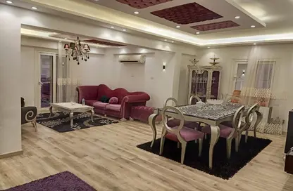 Apartment - 3 Bedrooms - 2 Bathrooms for sale in Moez Al Dawla St. - 6th Zone - Nasr City - Cairo