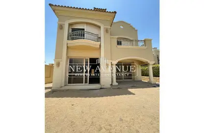 Villa - 4 Bedrooms - 4 Bathrooms for sale in Al Patio - Ring Road - 6 October City - Giza