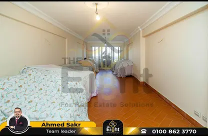 Apartment - 2 Bedrooms - 1 Bathroom for sale in Kamal Eldin Salah St. - Smouha - Hay Sharq - Alexandria