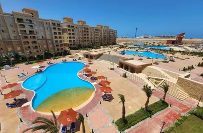 Chalet - 2 Bedrooms - 1 Bathroom for sale in Aqua View Resort - Al Alamein - North Coast