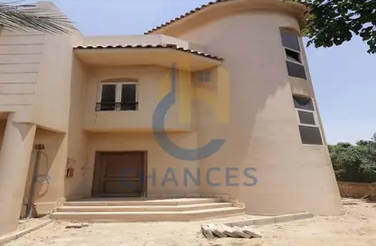 Villa - 5 Bedrooms - 4 Bathrooms for sale in Zizinia St. - South Investors Area - New Cairo City - Cairo