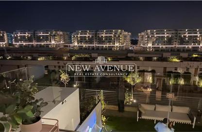 Townhouse - 3 Bedrooms - 4 Bathrooms for sale in Mountain View iCity - 5th Settlement Compounds - The 5th Settlement - New Cairo City - Cairo