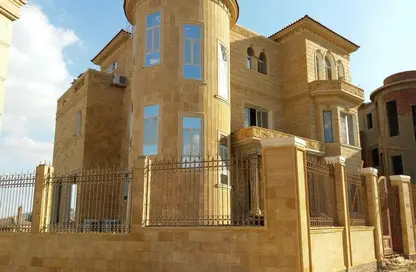 Palace - 7 Bedrooms - 7 Bathrooms for sale in Royal City - Sheikh Zayed Compounds - Sheikh Zayed City - Giza