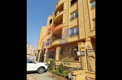 Apartment - 2 Bedrooms - 1 Bathroom for rent in Mohamed Naguib Axis - Abou El Houl - New Cairo City - Cairo