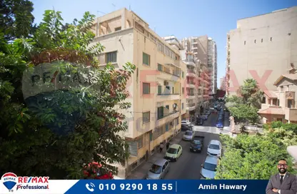 Apartment - 5 Bedrooms - 4 Bathrooms for sale in Abd Al Hameed El Deeb St. - Tharwat - Hay Sharq - Alexandria