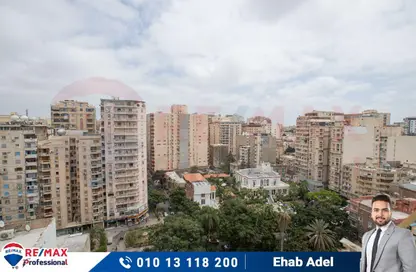 Apartment - 3 Bedrooms - 2 Bathrooms for sale in Winget st. - Bolkly - Hay Sharq - Alexandria